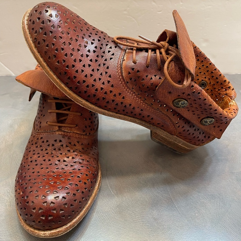 Patricia Nash Cognac Perforated Leather Lace-Up Ankle Boots